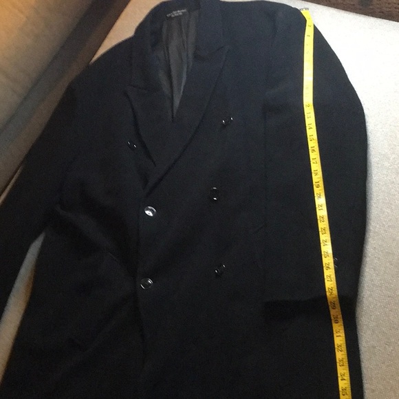 Kasper Elegant Black Cashmere Overcoat - Picture 11 of 12